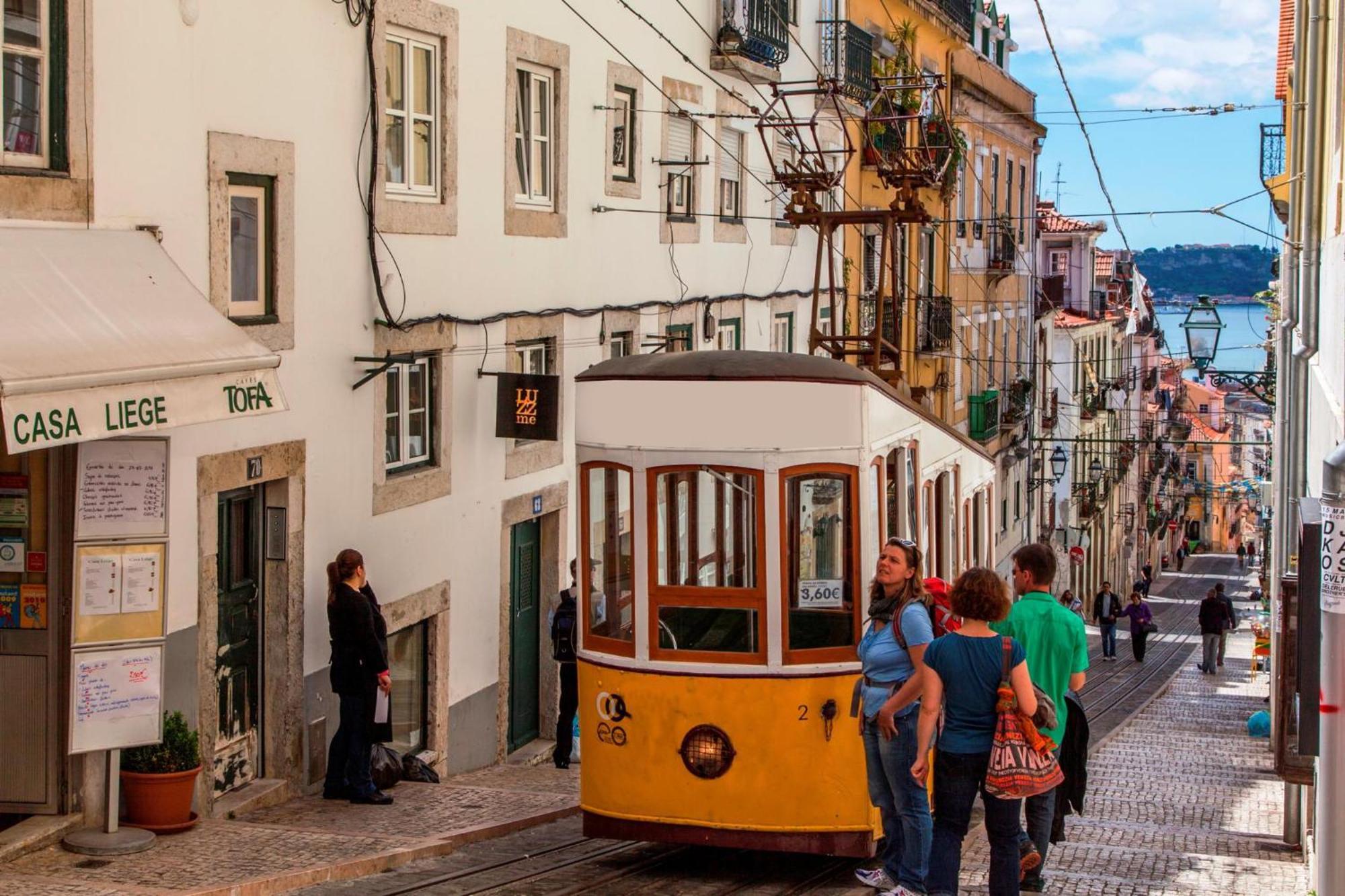 C2 Bairro Alto 18Th Century Beautiful Apartment Lisabona Exterior foto