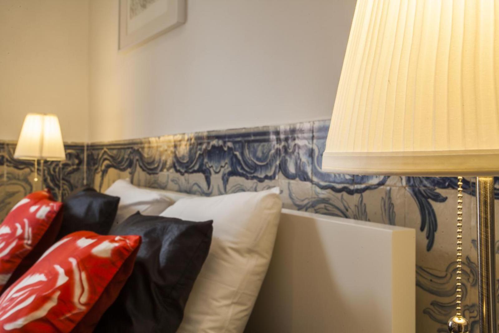 C2 Bairro Alto 18Th Century Beautiful Apartment Lisabona Exterior foto